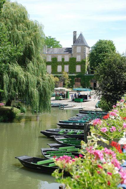 Bed and Breakfast La Cagouille Mauzé-sur-le-Mignon Exterior foto